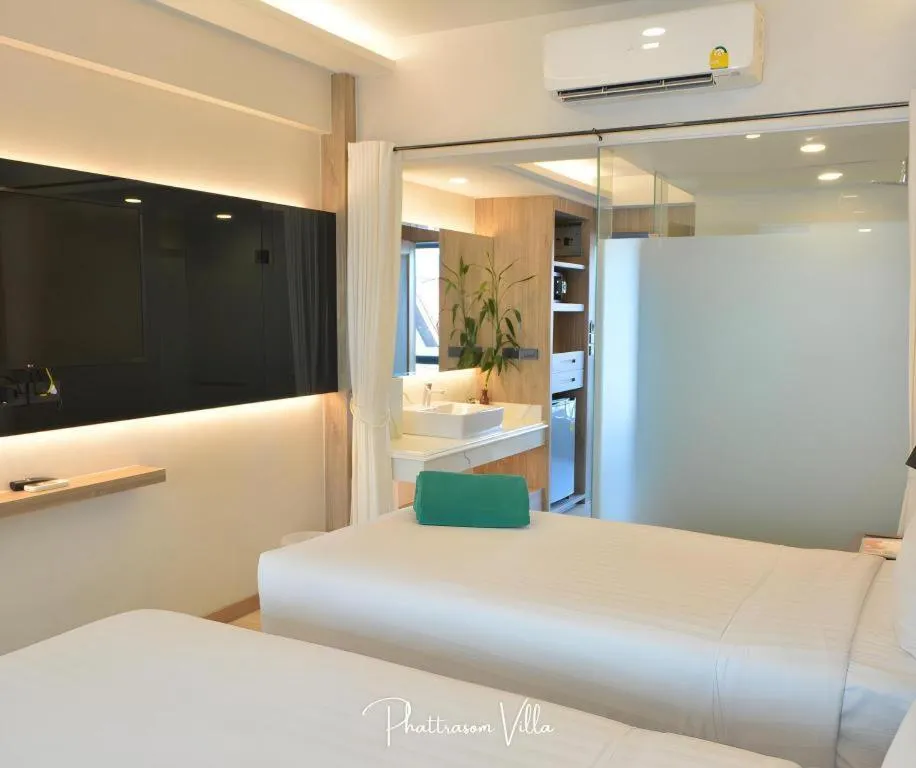 Bed in Phattrasom Villa