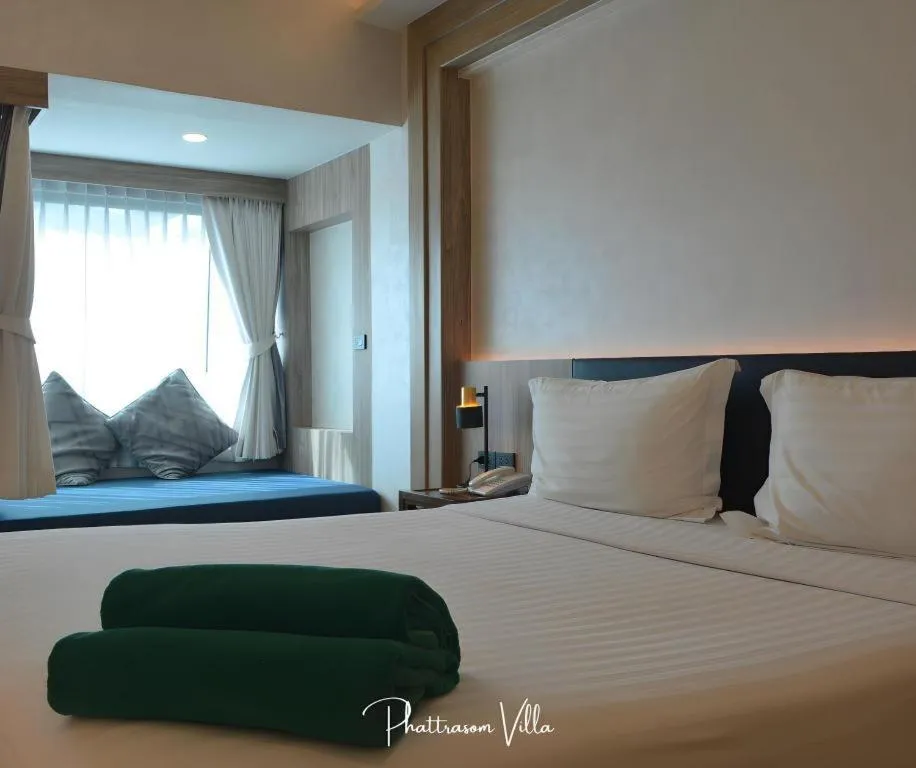 Bed in Phattrasom Villa