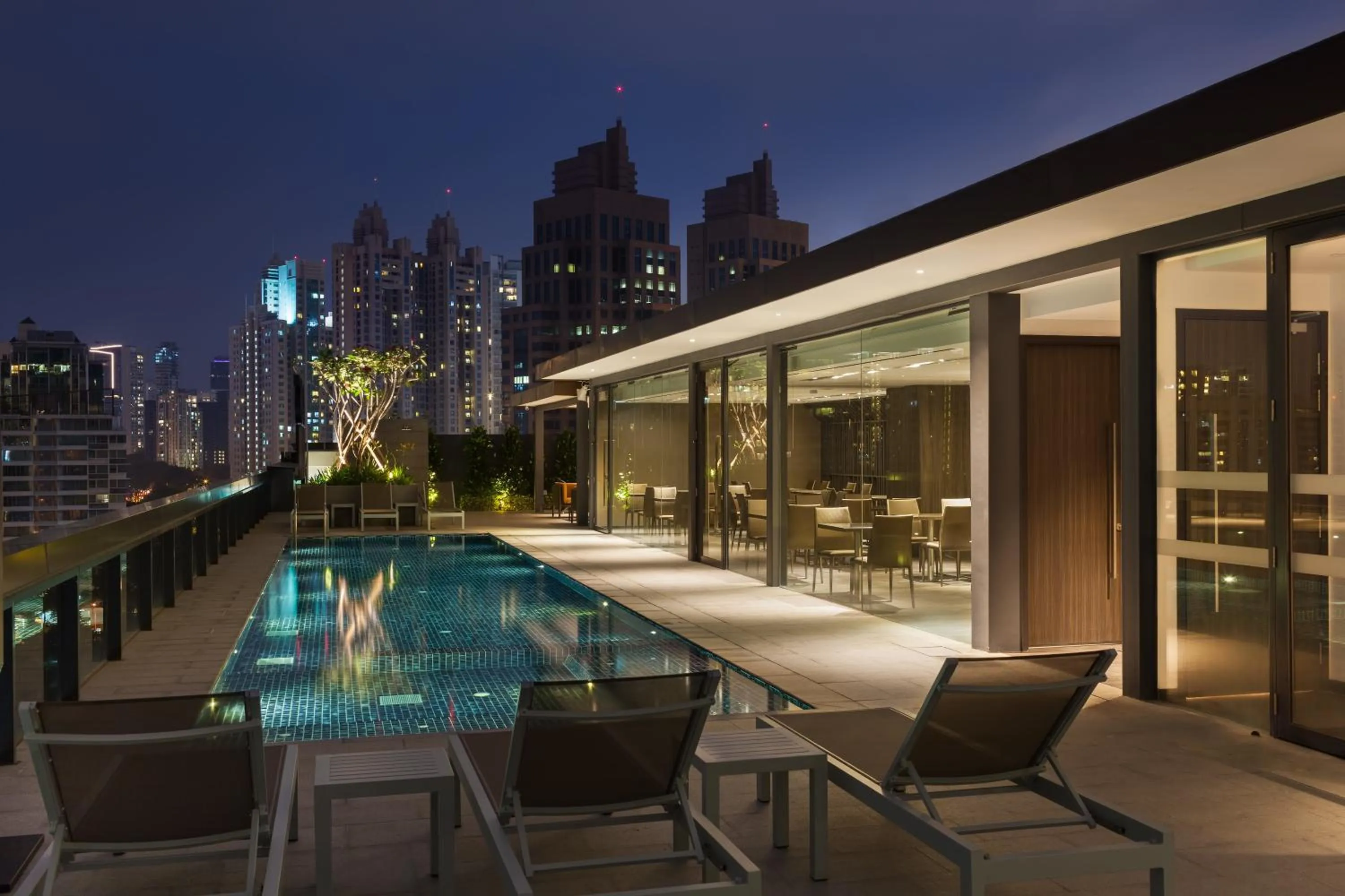 Hot Tub in Louis Kienne Serviced Residences - Havelock