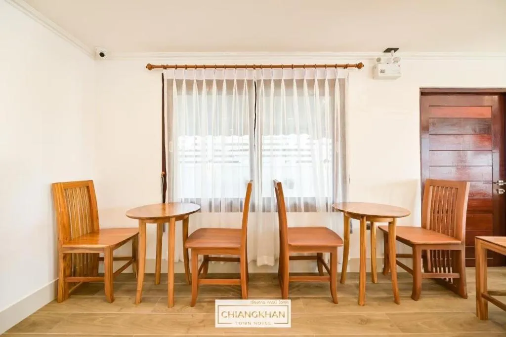 Chiangkhan Town Hotel