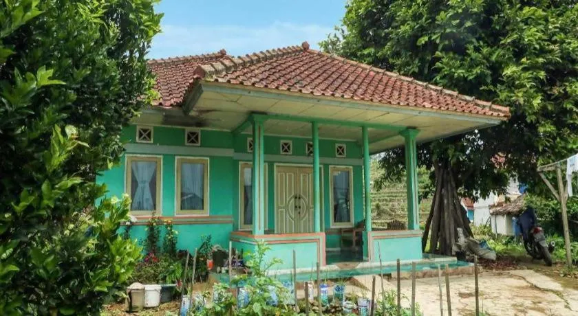 OYO Homes 90991 Eco Tourism Desa Panundaan Ciwidey 2 Syariah