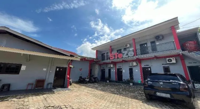 OYO 91022 STeZe Homestay Syariah