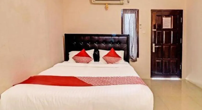 OYO 91022 STeZe Homestay Syariah