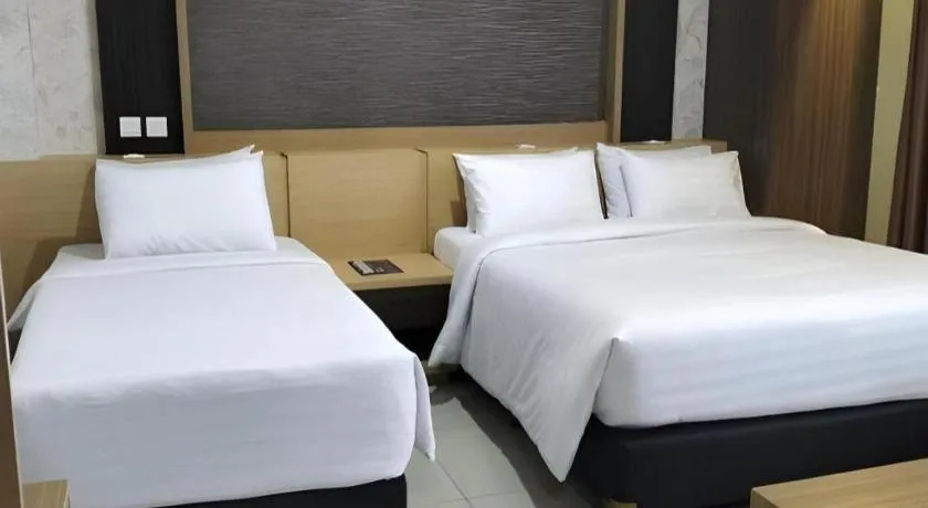 Bed in Hotel Harmoni Tasikmalaya