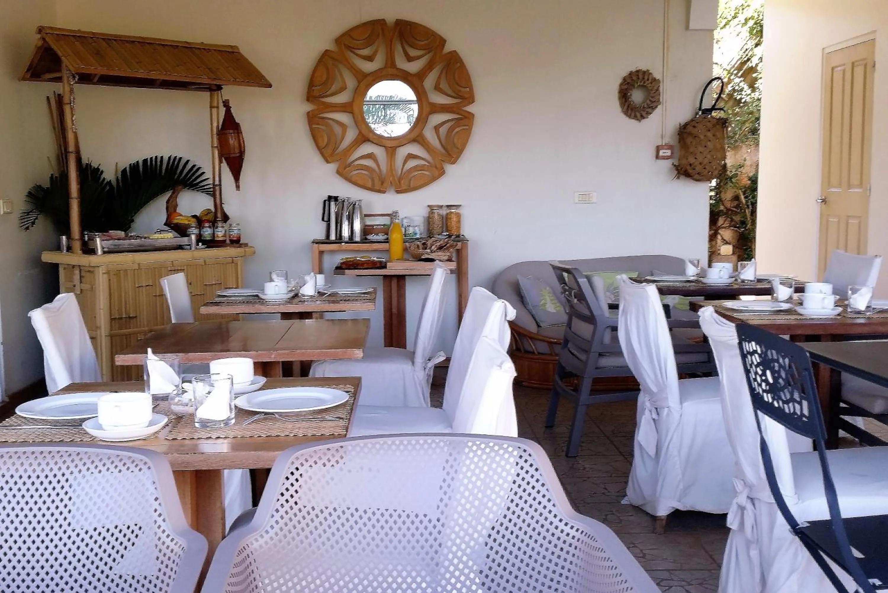 Patio in Fare Suisse Tahiti - Guesthouse