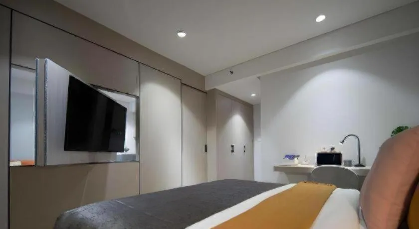 Bed in The Day Residence