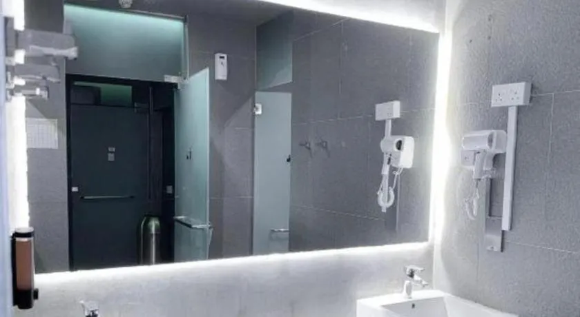 Coller Boutique Hostel