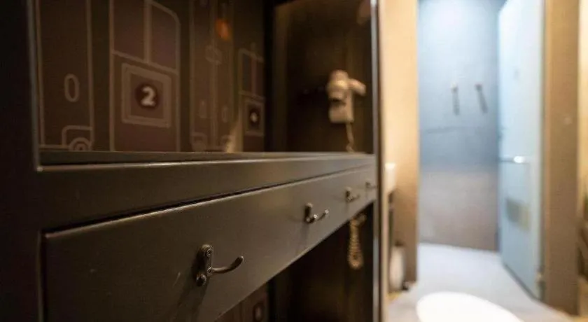 Coller Boutique Hostel