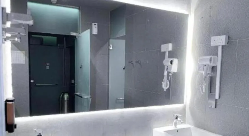 Coller Boutique Hostel