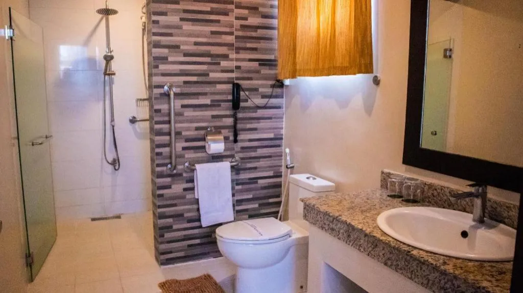 Primus Hotel and Resort