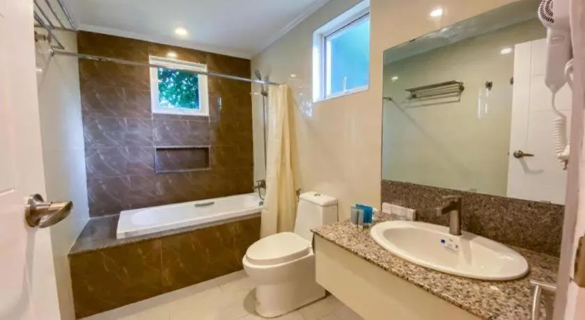 Primus Hotel and Resort