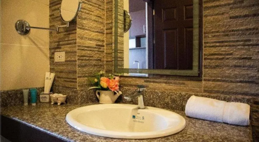 Primus Hotel and Resort