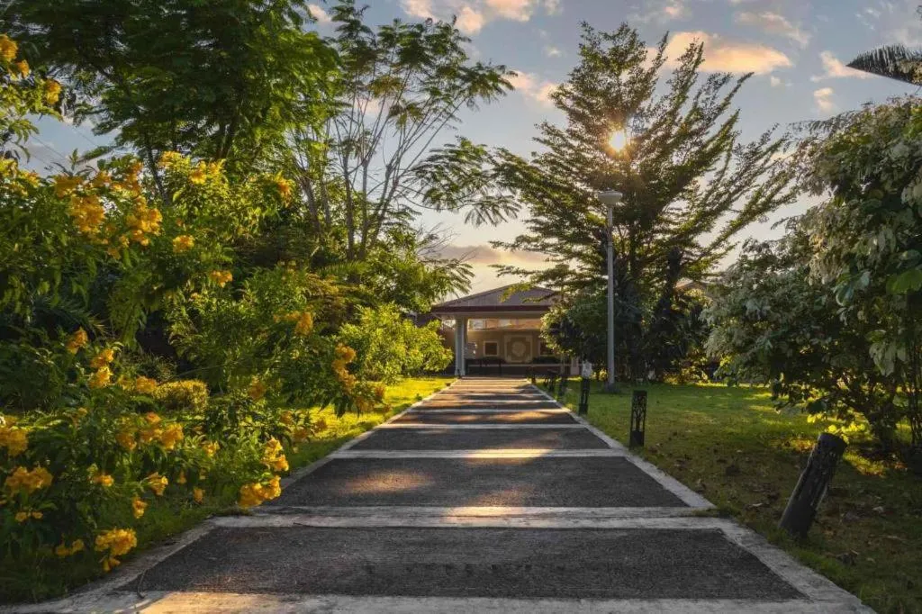 Primus Hotel and Resort