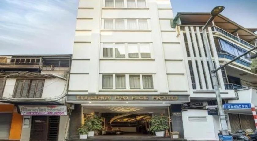 Tu Linh Palace Hotel