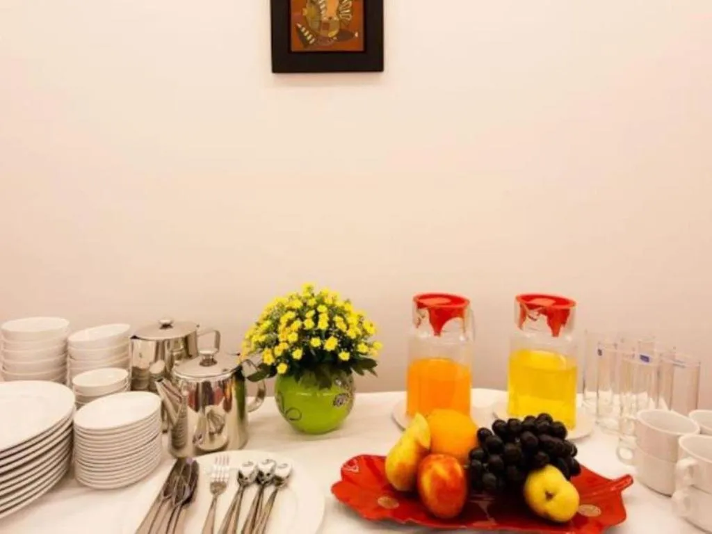 Tu Linh Palace Hotel