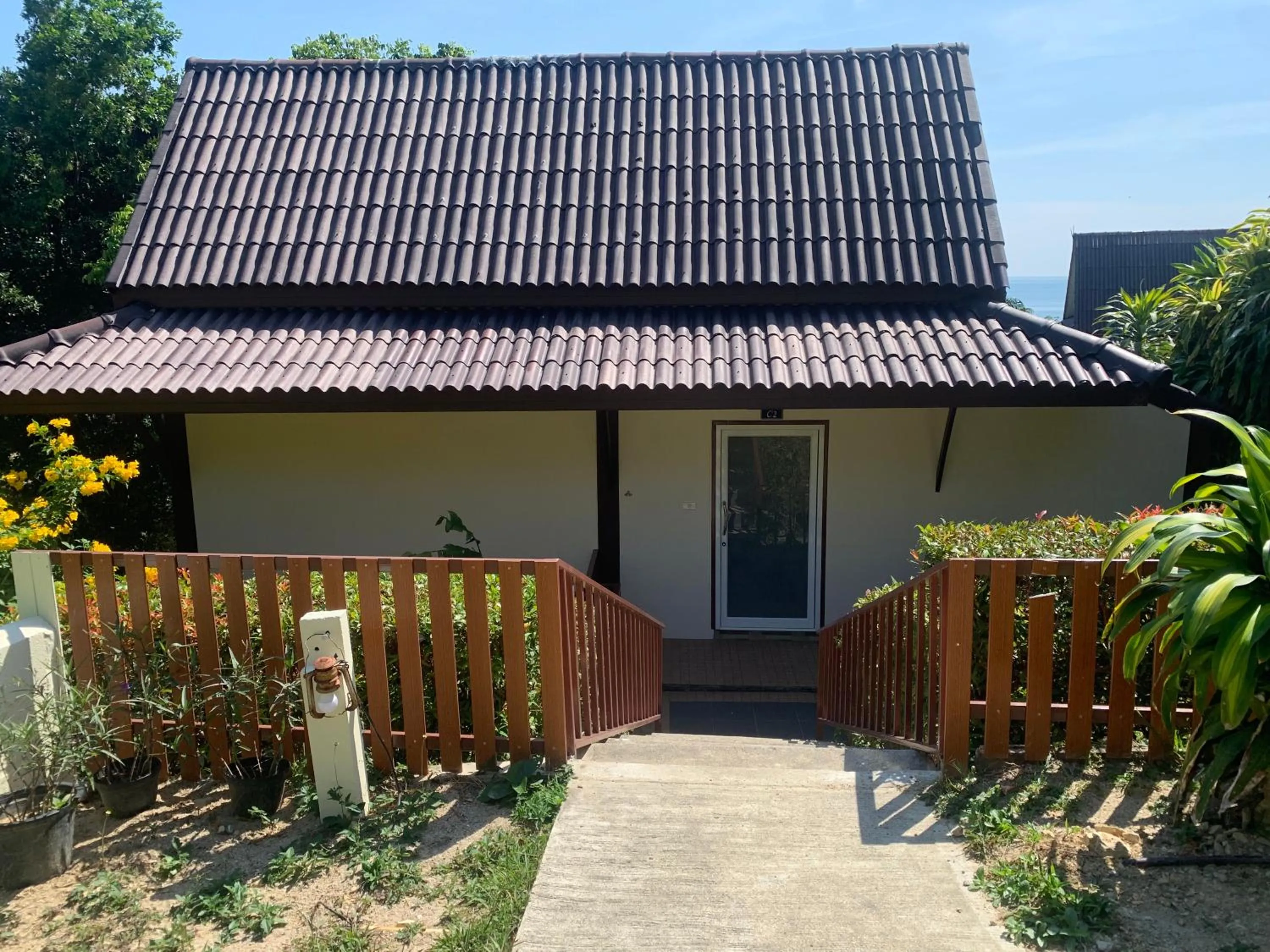 Property building in Phuchawee Lanta