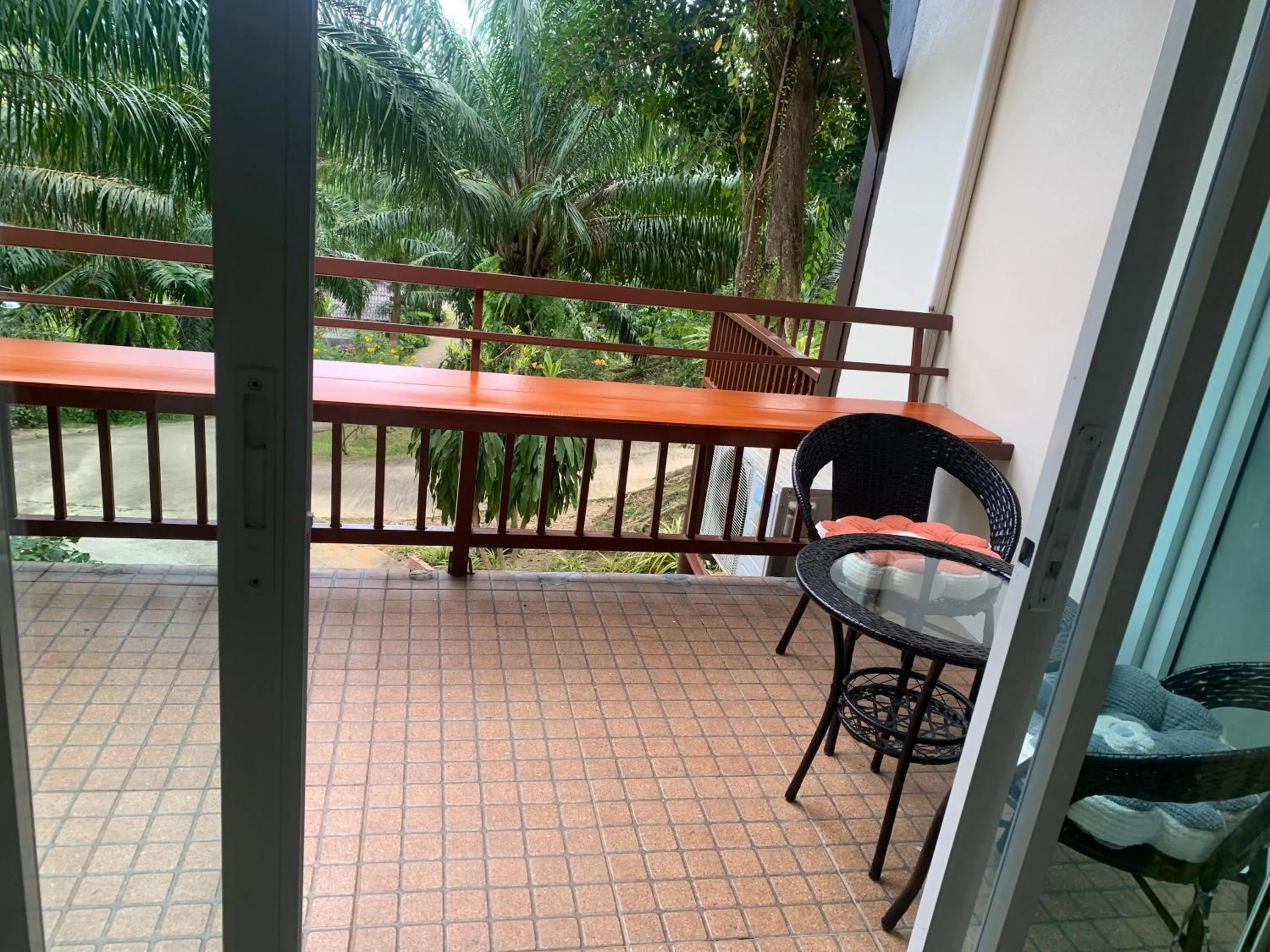 Property building in Phuchawee Lanta