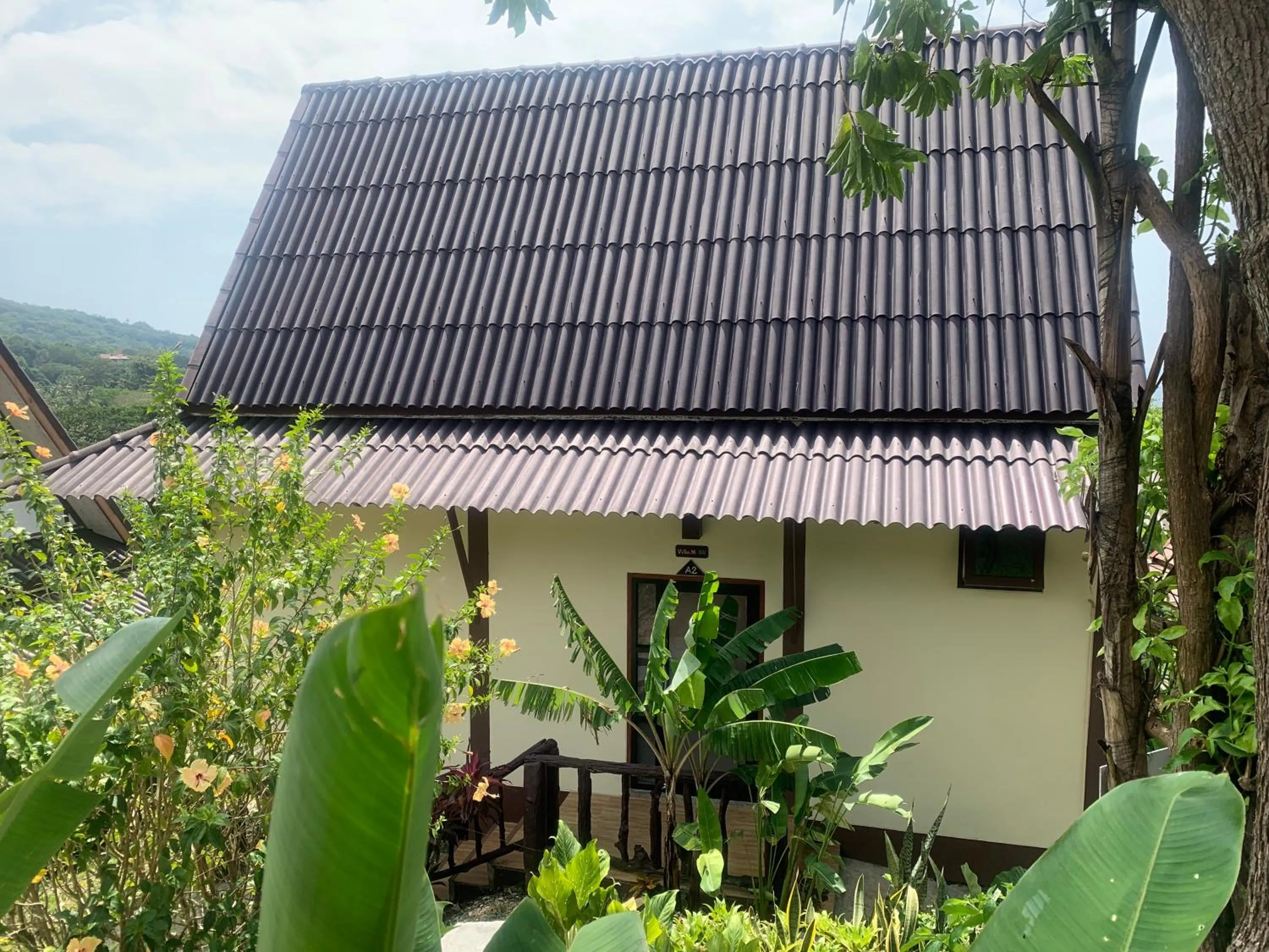 Property building in Phuchawee Lanta