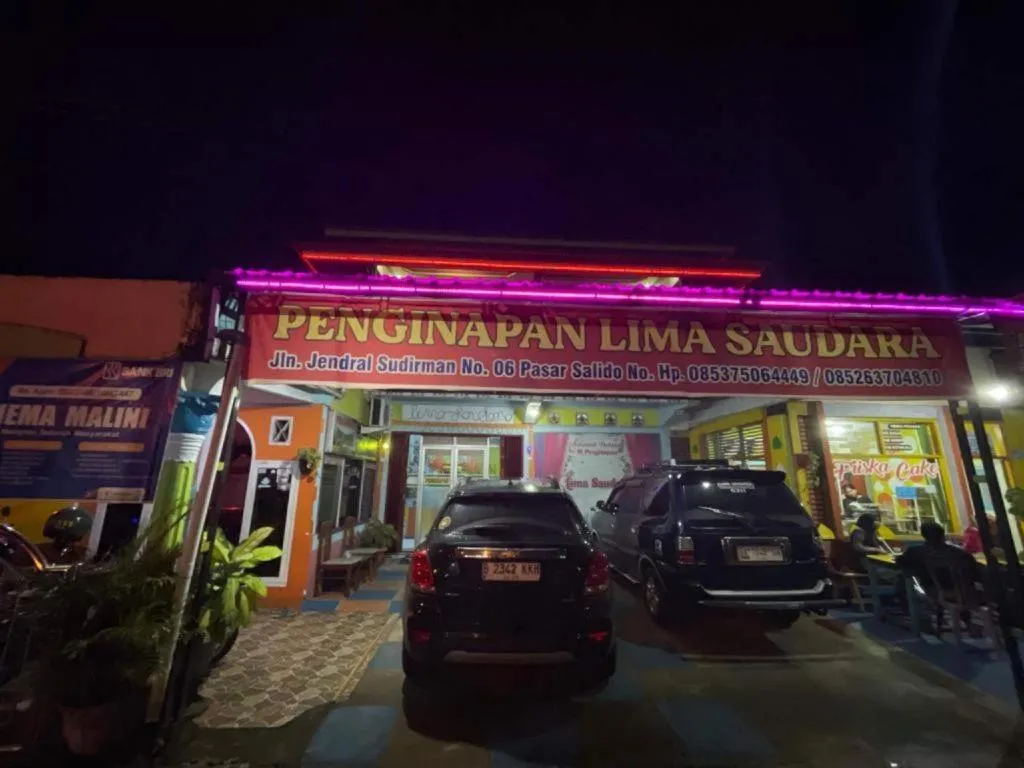 Hotel O Lima Saudara Syariah
