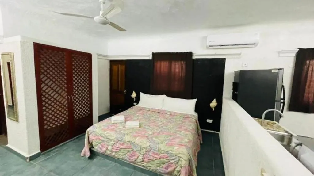 Bed in Maya del Carmen