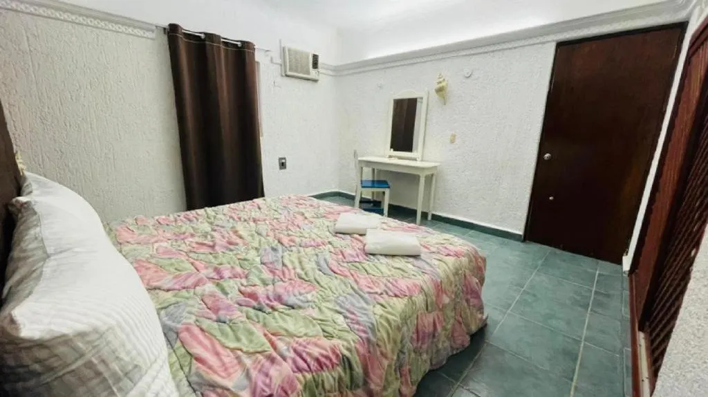 Bed in Maya del Carmen