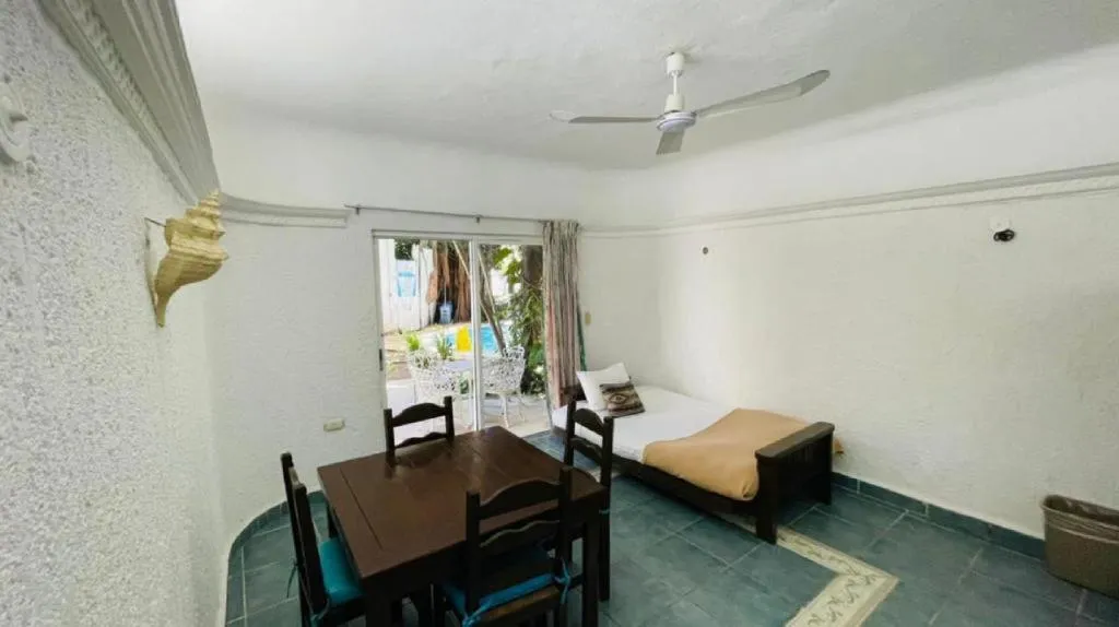 Bed in Maya del Carmen