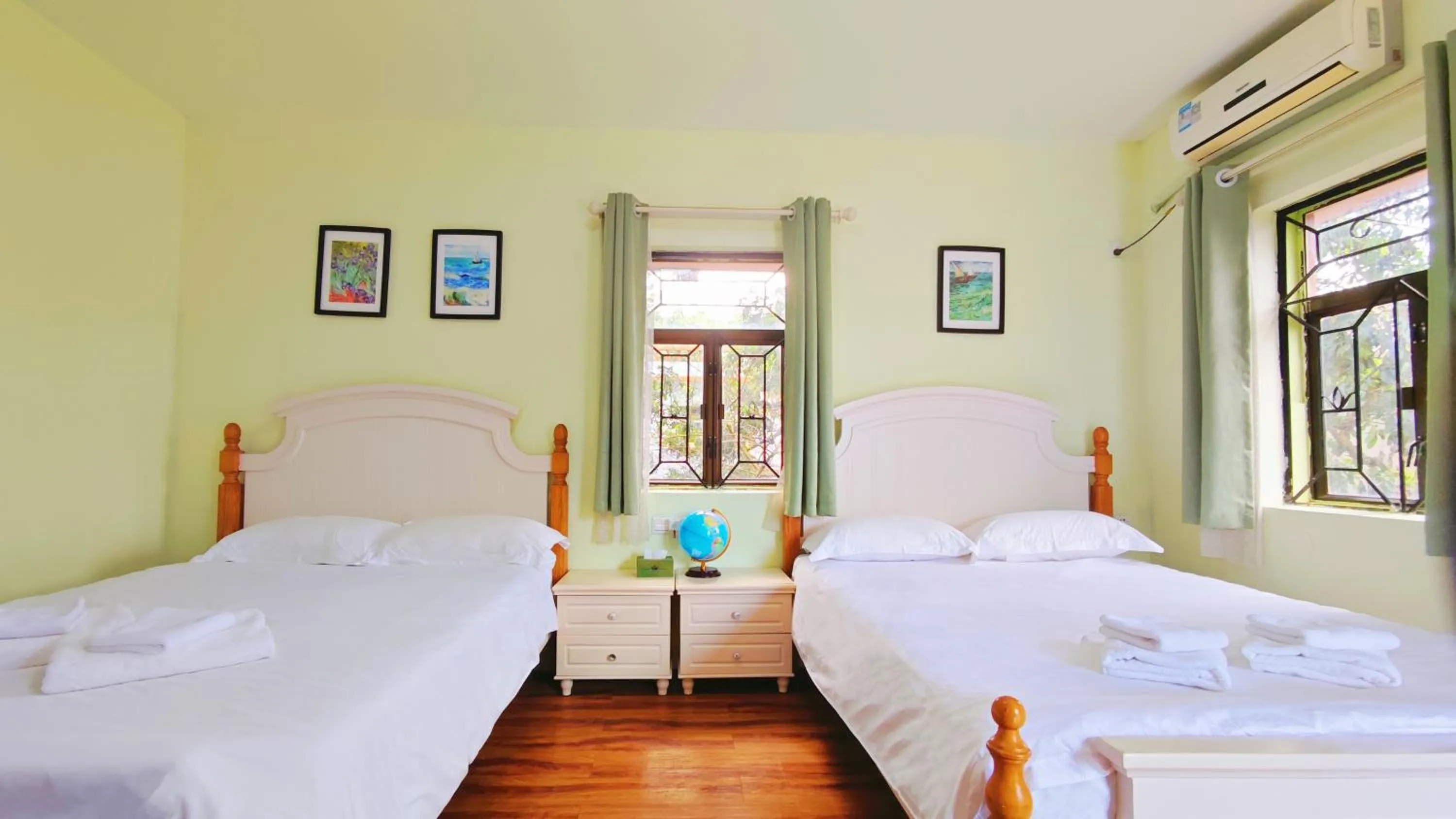 Bedroom, Bed in Cloud Tree Inn Boutique Guesthouse XiChong DaPeng ShenZhen 深圳大鹏西涌云树里民宿Yun Shu Li