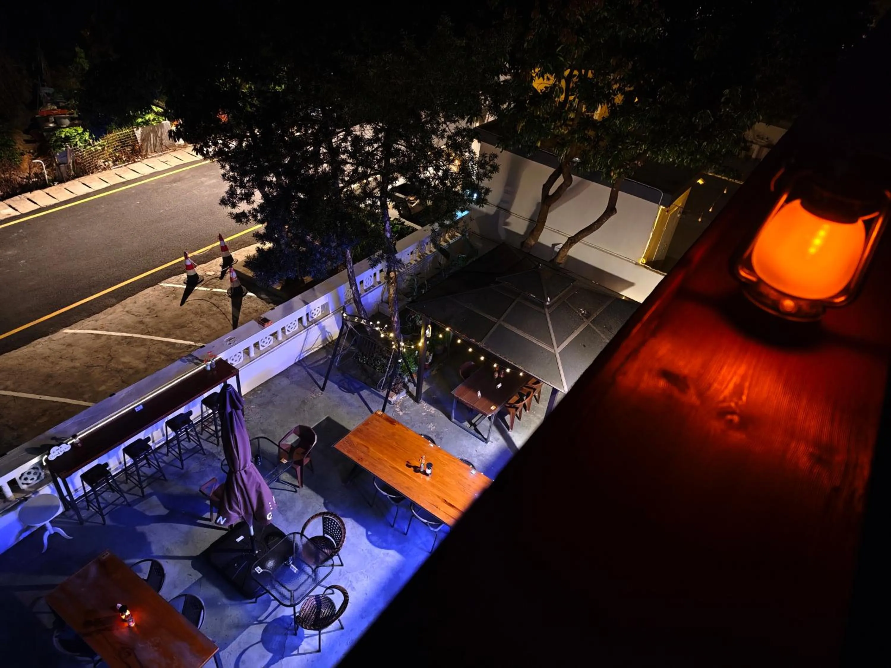 Night in Cloud Tree Inn Boutique Guesthouse XiChong DaPeng ShenZhen 深圳大鹏西涌云树里民宿Yun Shu Li