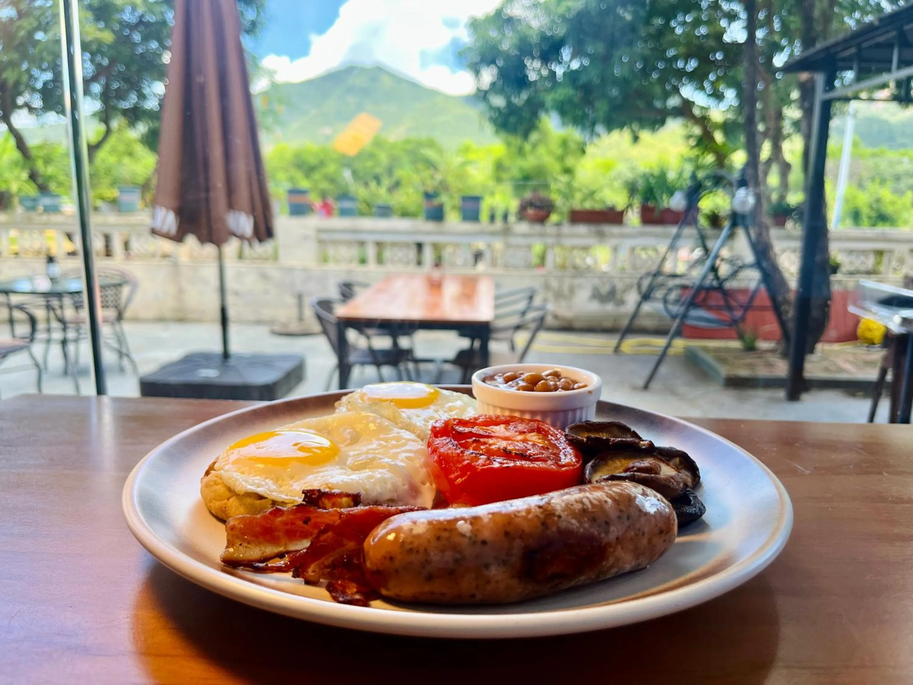 Restaurant/places to eat in Cloud Tree Inn Boutique Guesthouse XiChong DaPeng ShenZhen 深圳大鹏西涌云树里民宿Yun Shu Li