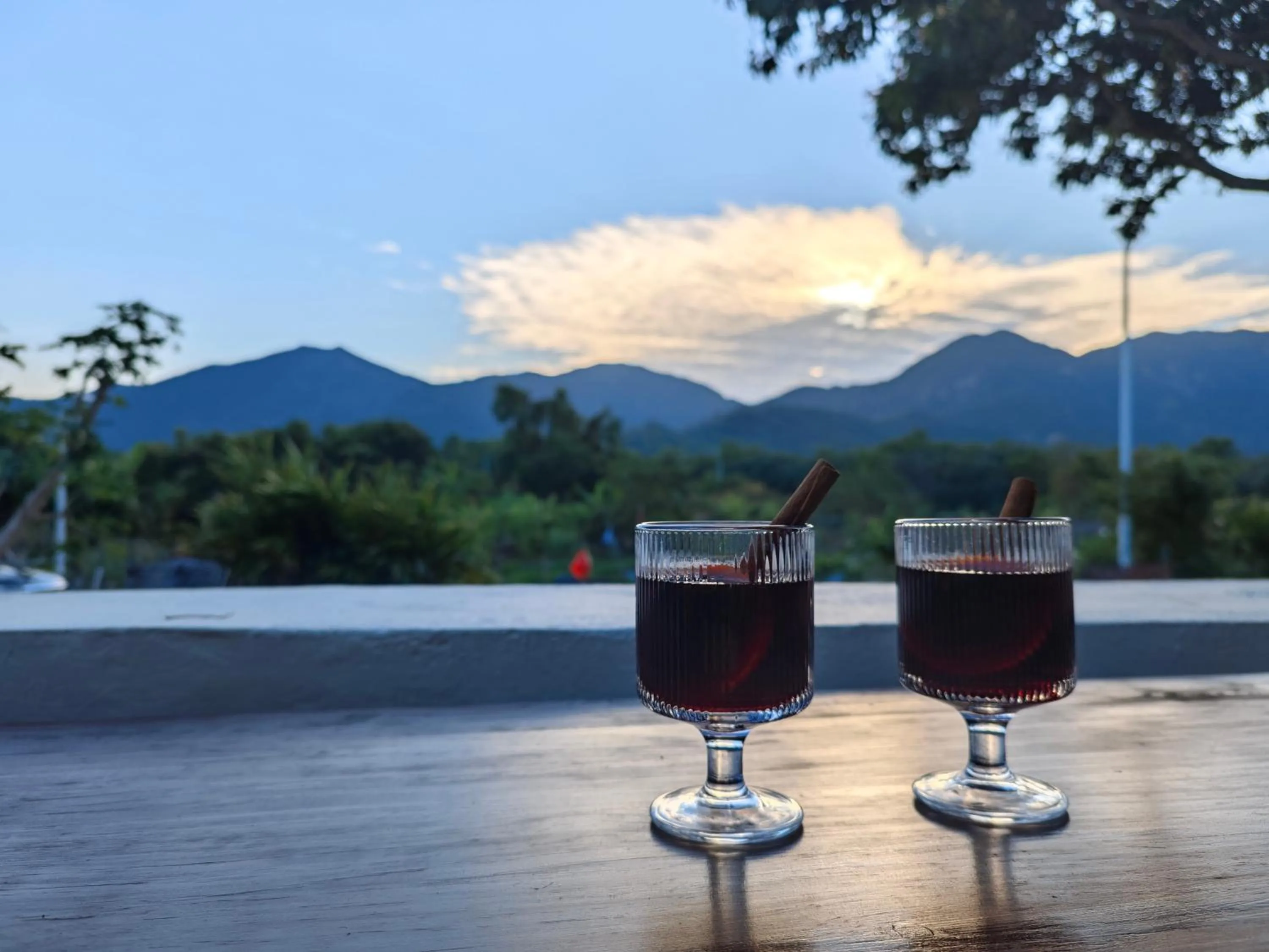 Restaurant/places to eat in Cloud Tree Inn Boutique Guesthouse XiChong DaPeng ShenZhen 深圳大鹏西涌云树里民宿Yun Shu Li