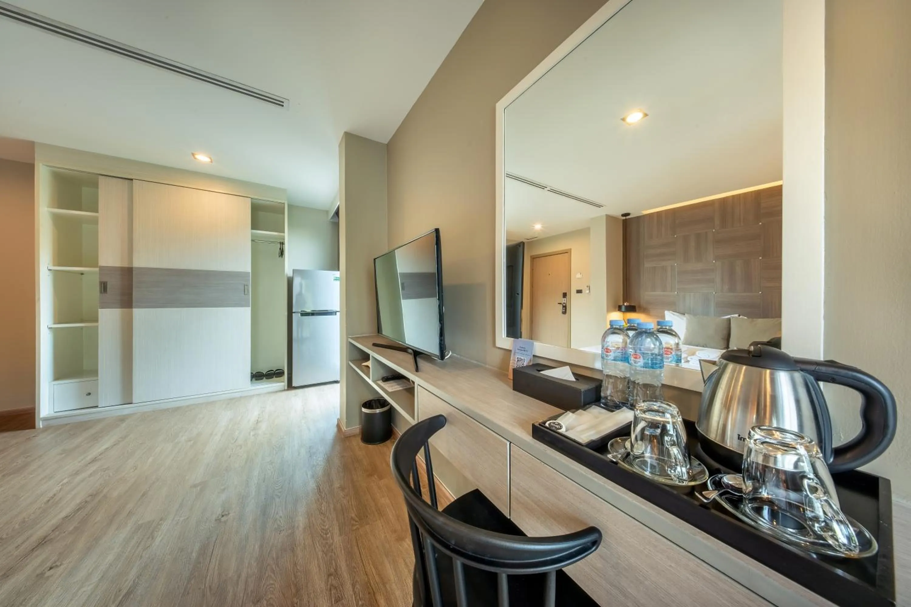 Coffee/tea facilities in Ralph Poshtel Pratunam