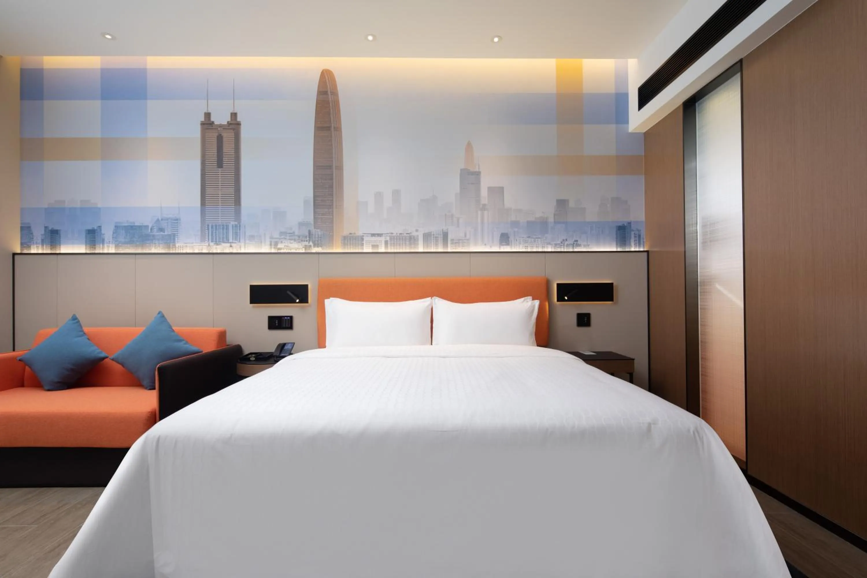 Bed in Hampton by Hilton Shenzhen Longgang Yonghu