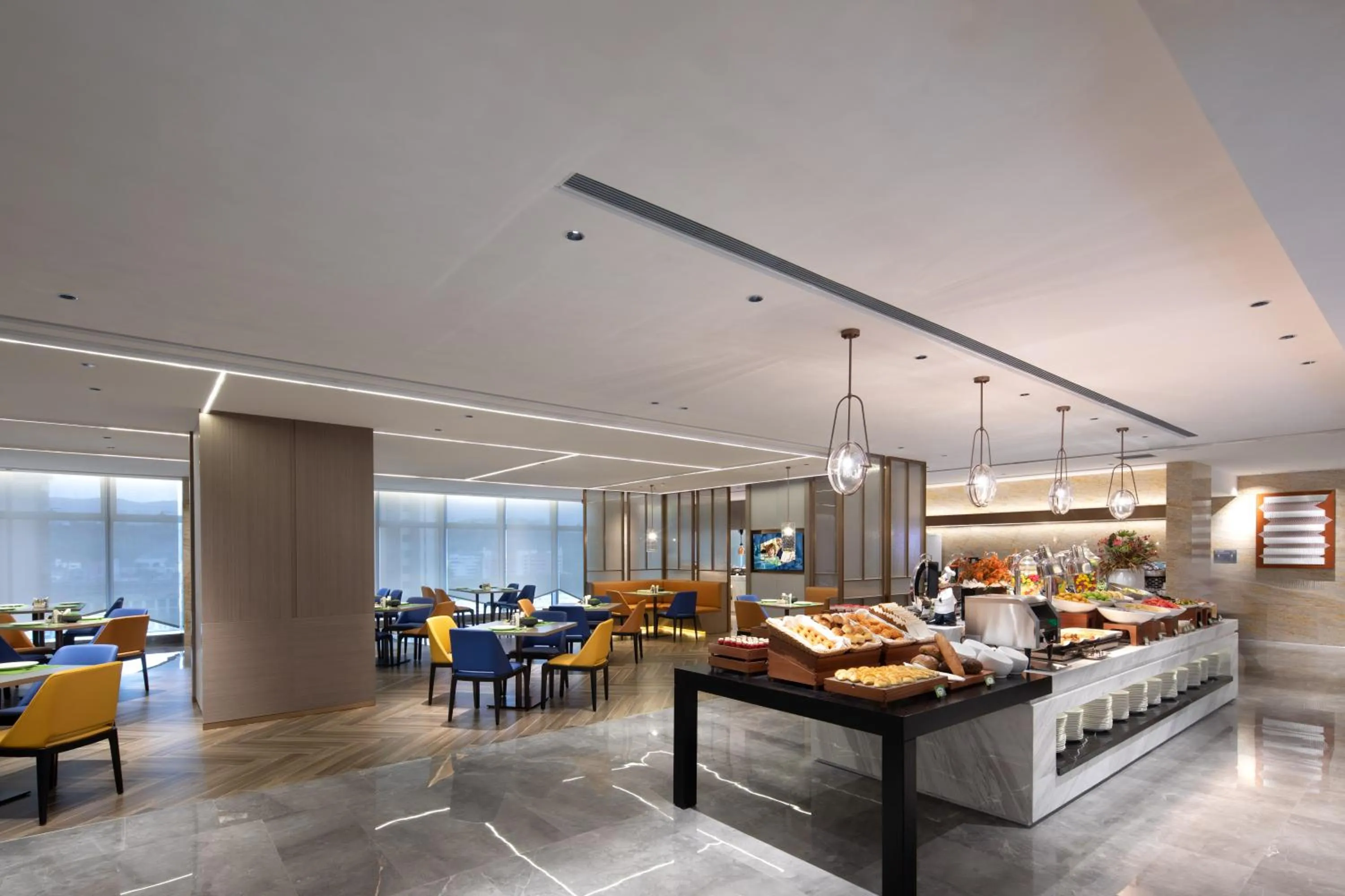 Restaurant/places to eat in Hampton by Hilton Shenzhen Longgang Yonghu