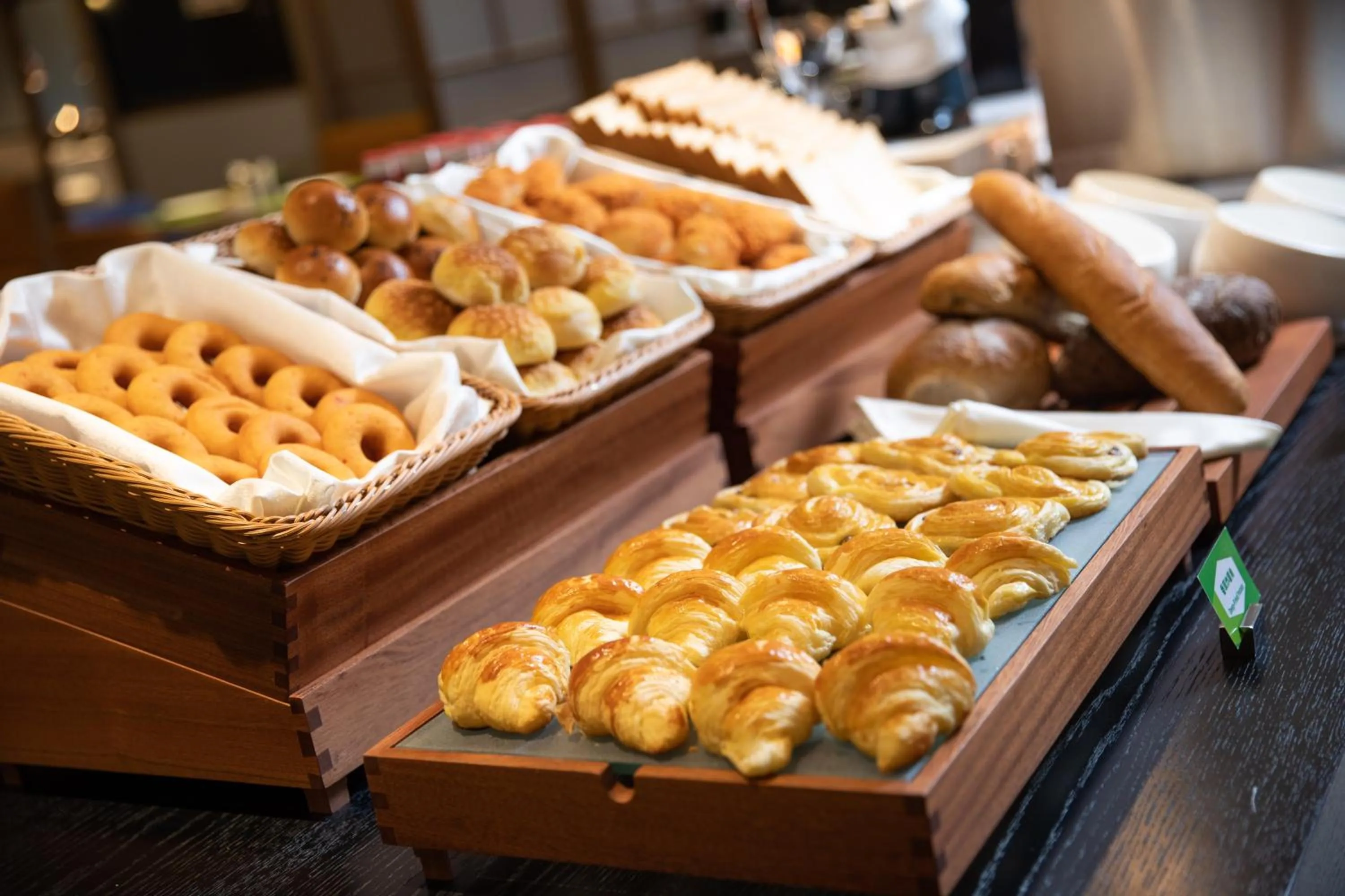 Buffet breakfast in Hampton by Hilton Shenzhen Longgang Yonghu