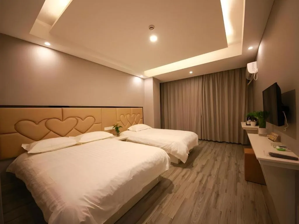 Bed in Shell Jiaxing Nanhu District Dongsheng Dong Road Moon River Street Hotel