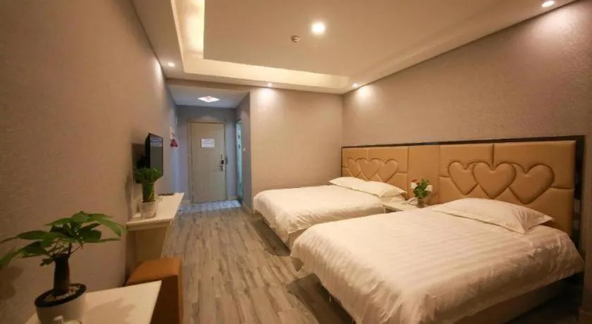 Bed in Shell Jiaxing Nanhu District Dongsheng Dong Road Moon River Street Hotel