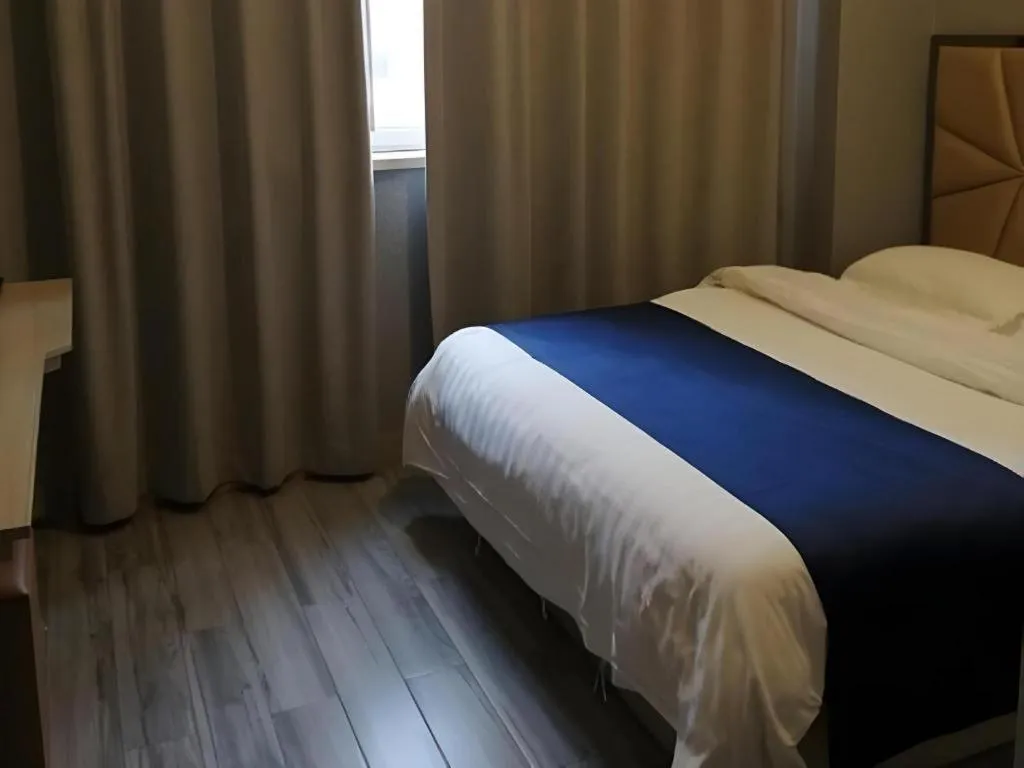 Bed in Shell Jiaxing Nanhu District Dongsheng Dong Road Moon River Street Hotel