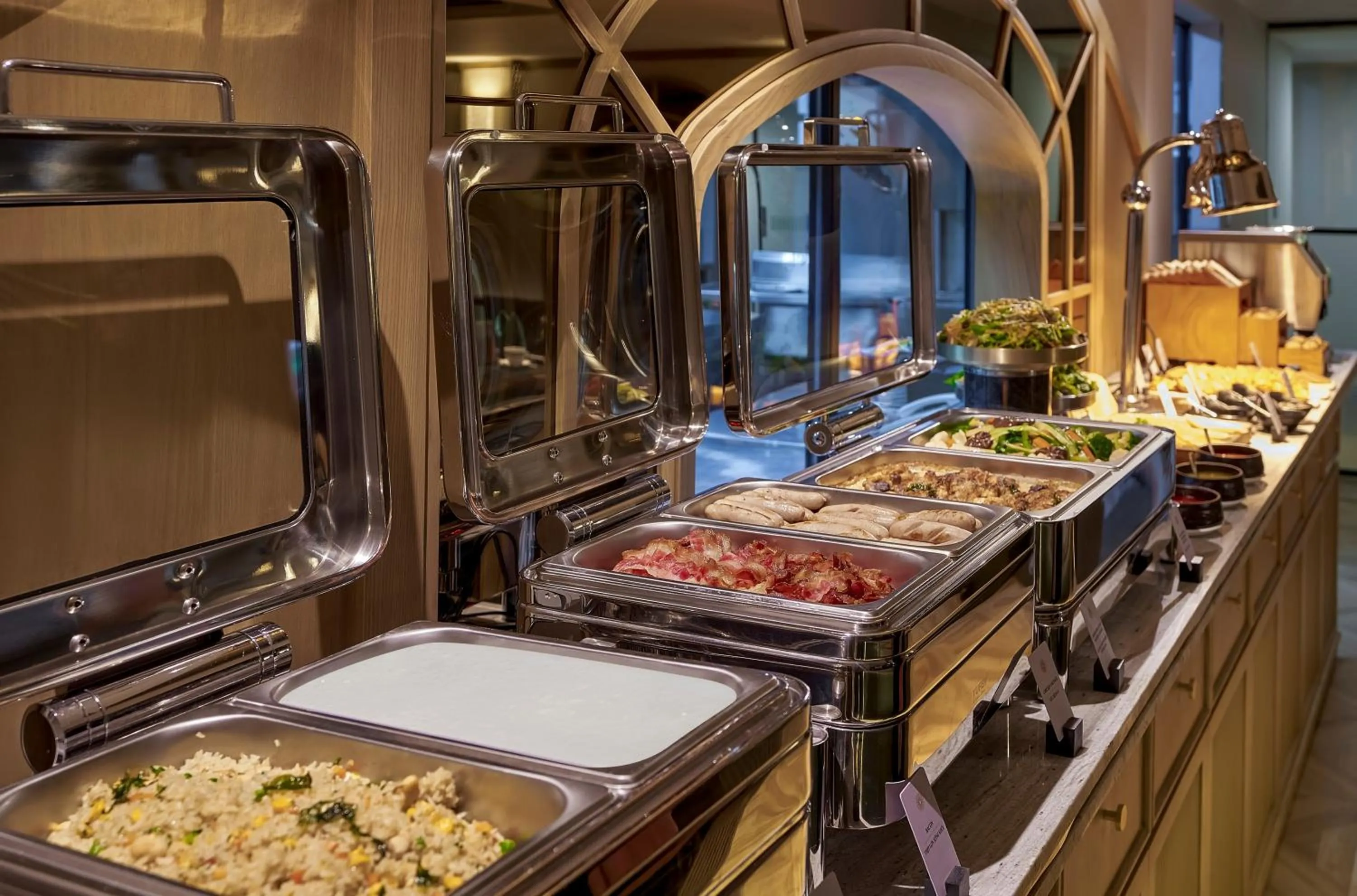 Food and drinks in La Siesta Premium Saigon Central