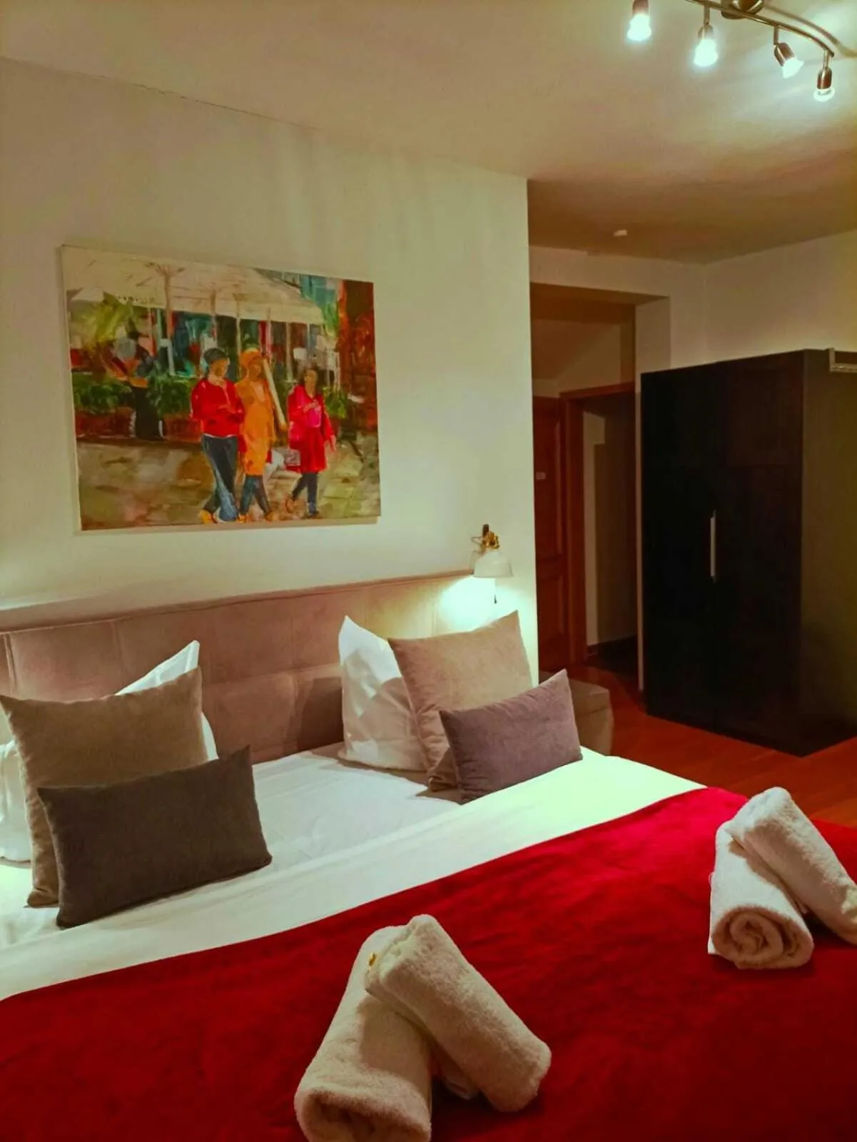 Bedroom, Bed in Gasthaus zum Halbmond