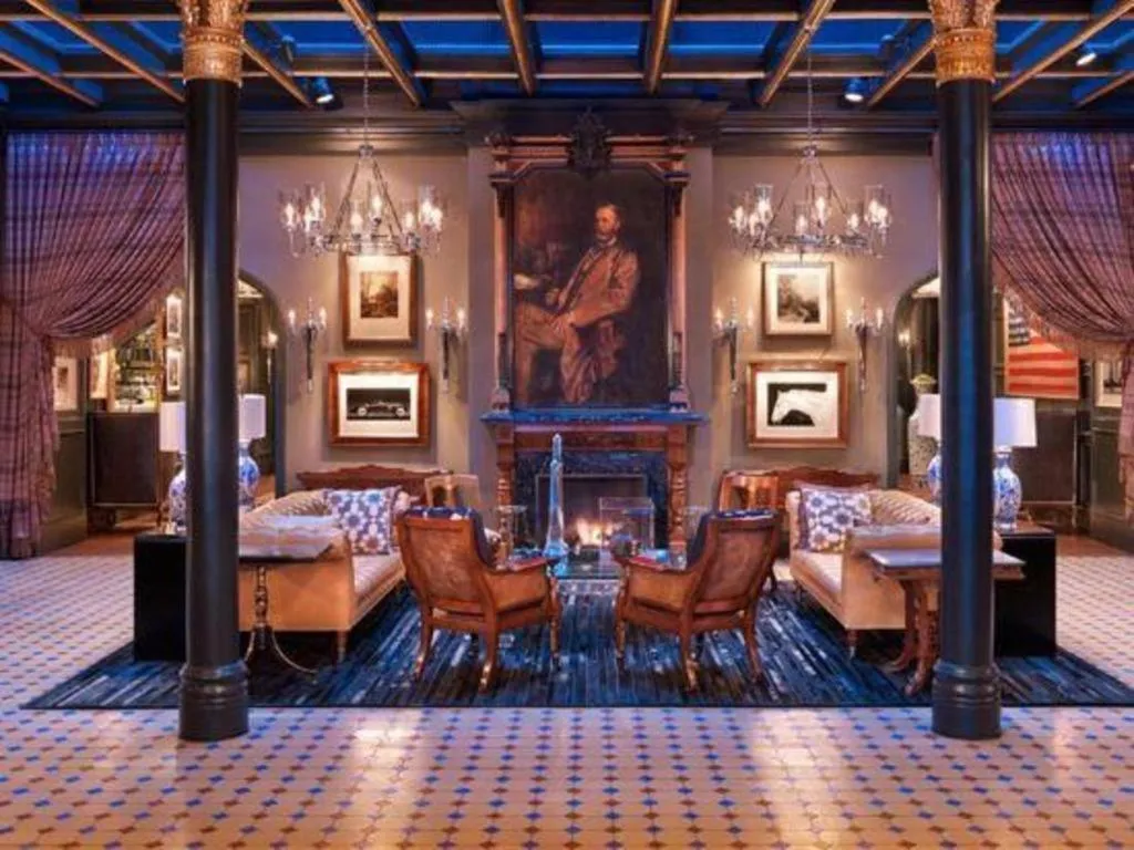 Hotel Jerome, An Auberge Resort