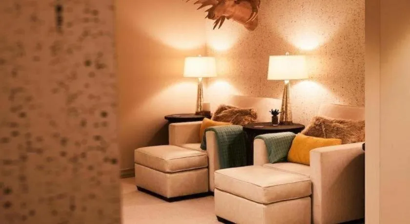 Hotel Jerome, An Auberge Resort