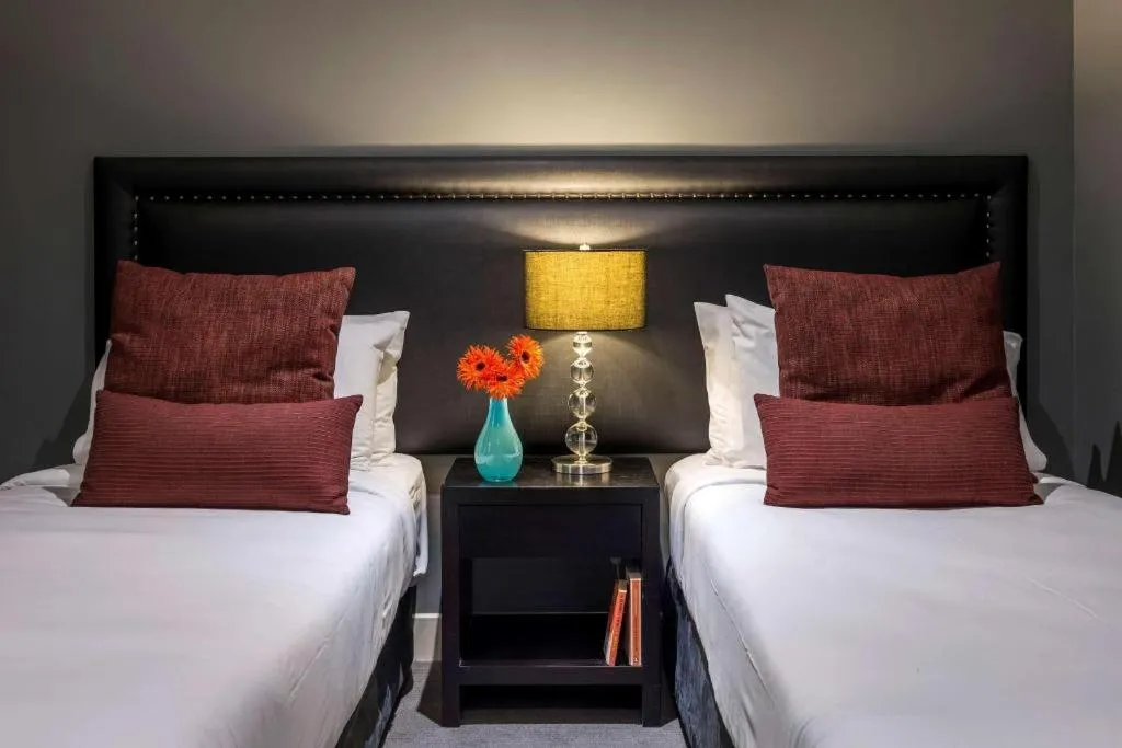 Bed in Oaks Queenstown Club Suites