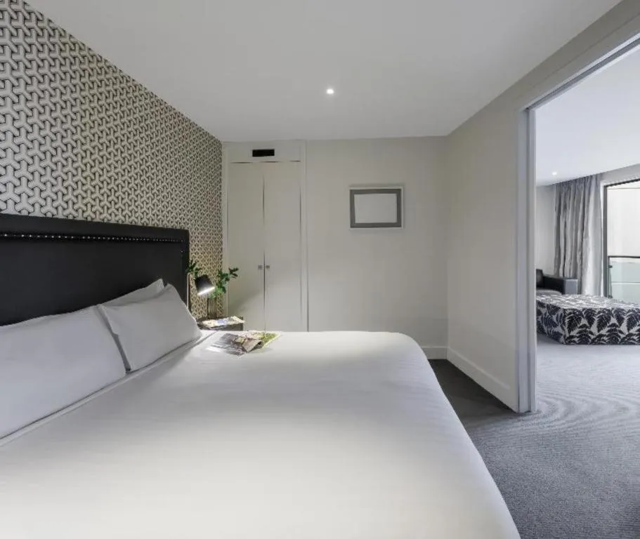 Bed in Oaks Queenstown Club Suites