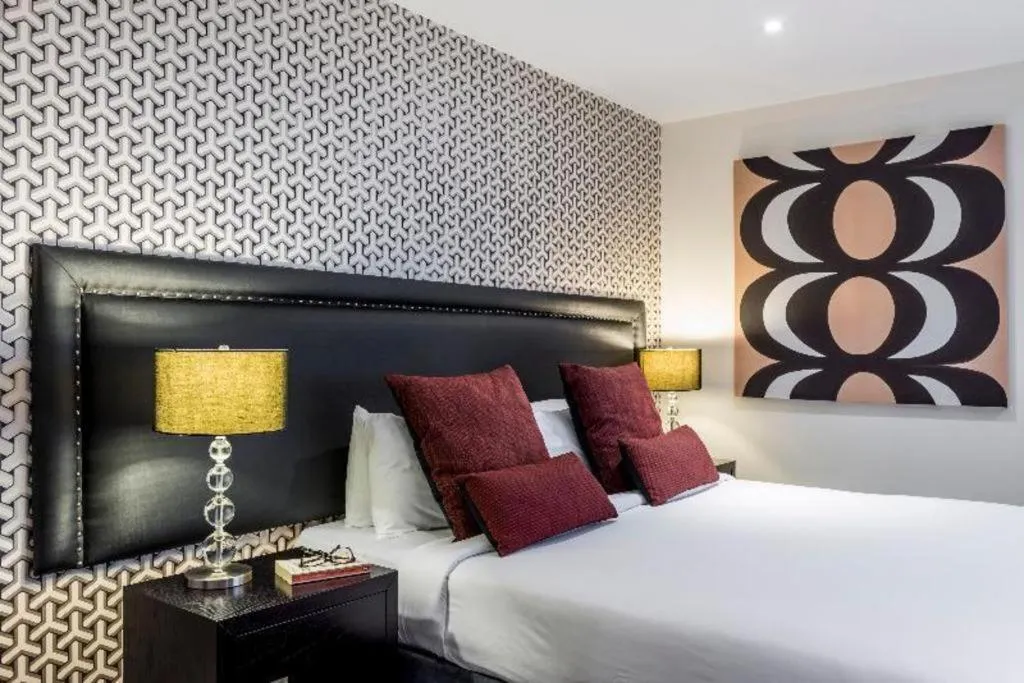 Bed in Oaks Queenstown Club Suites