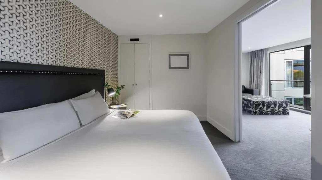 Bed in Oaks Queenstown Club Suites