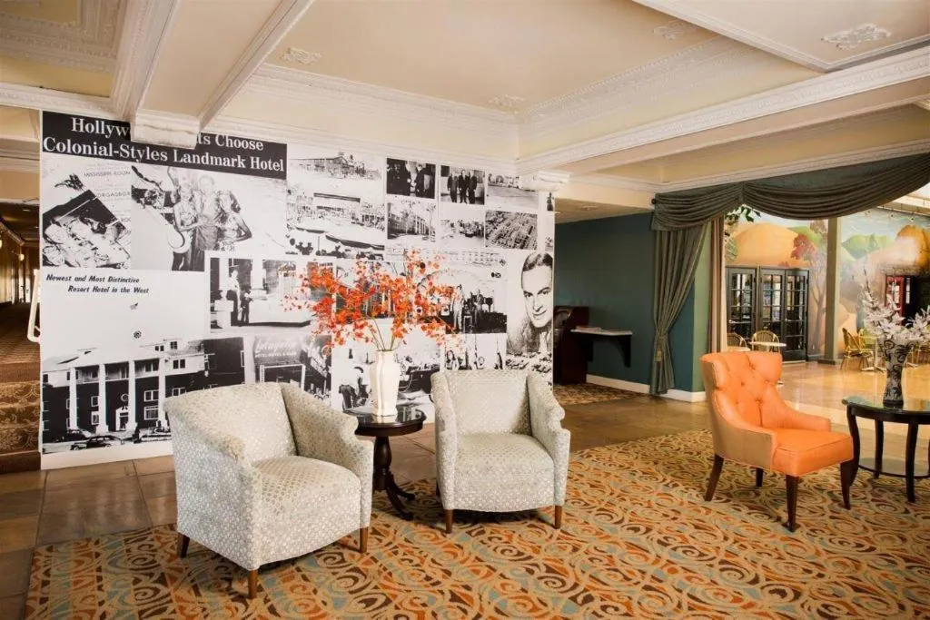 The Lafayette Hotel, Swim Club & Bungalows