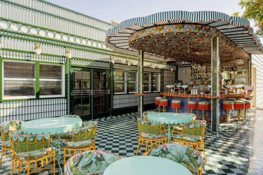 The Lafayette Hotel, Swim Club & Bungalows