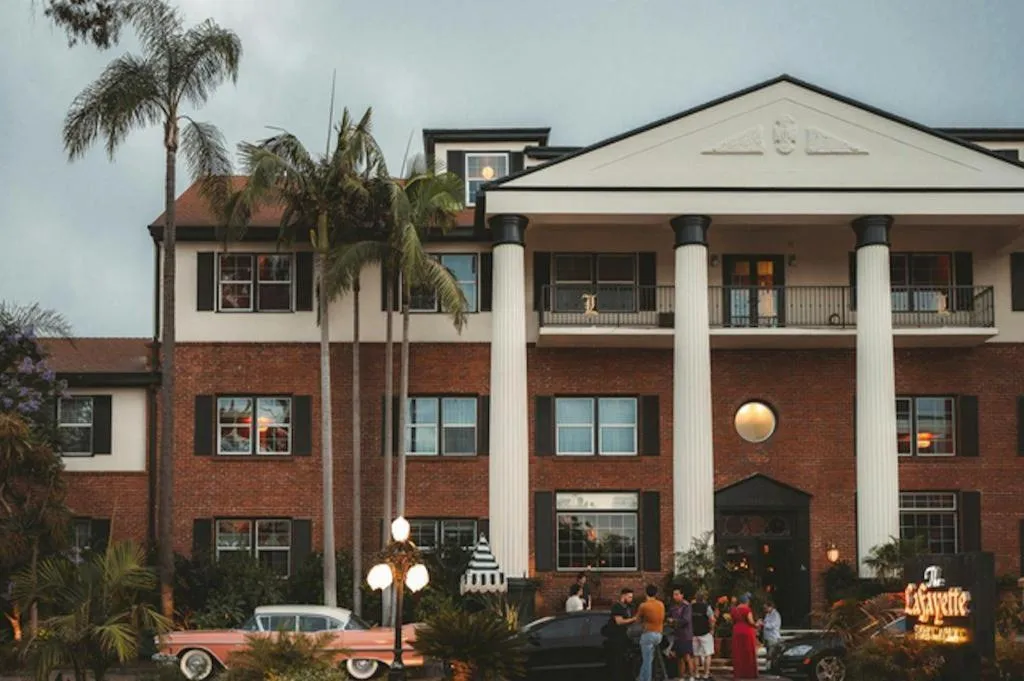 The Lafayette Hotel, Swim Club & Bungalows