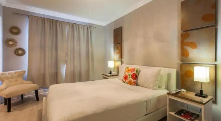 Bed in Odyssey of South Beach Apart Hotel