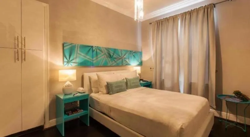 Bed in Odyssey of South Beach Apart Hotel